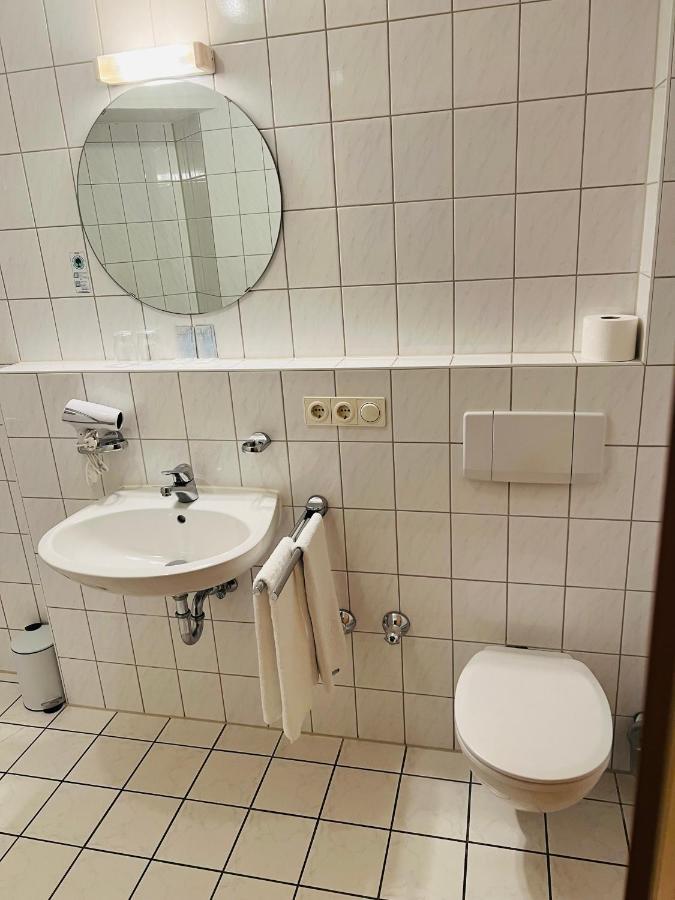 Hotel Garni Kern Halfing Экстерьер фото