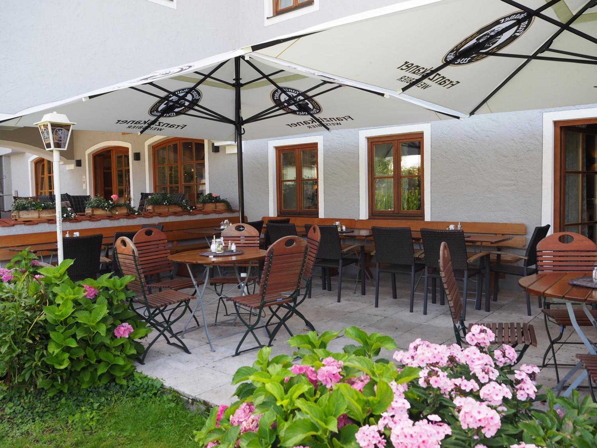 Hotel Garni Kern Halfing Экстерьер фото