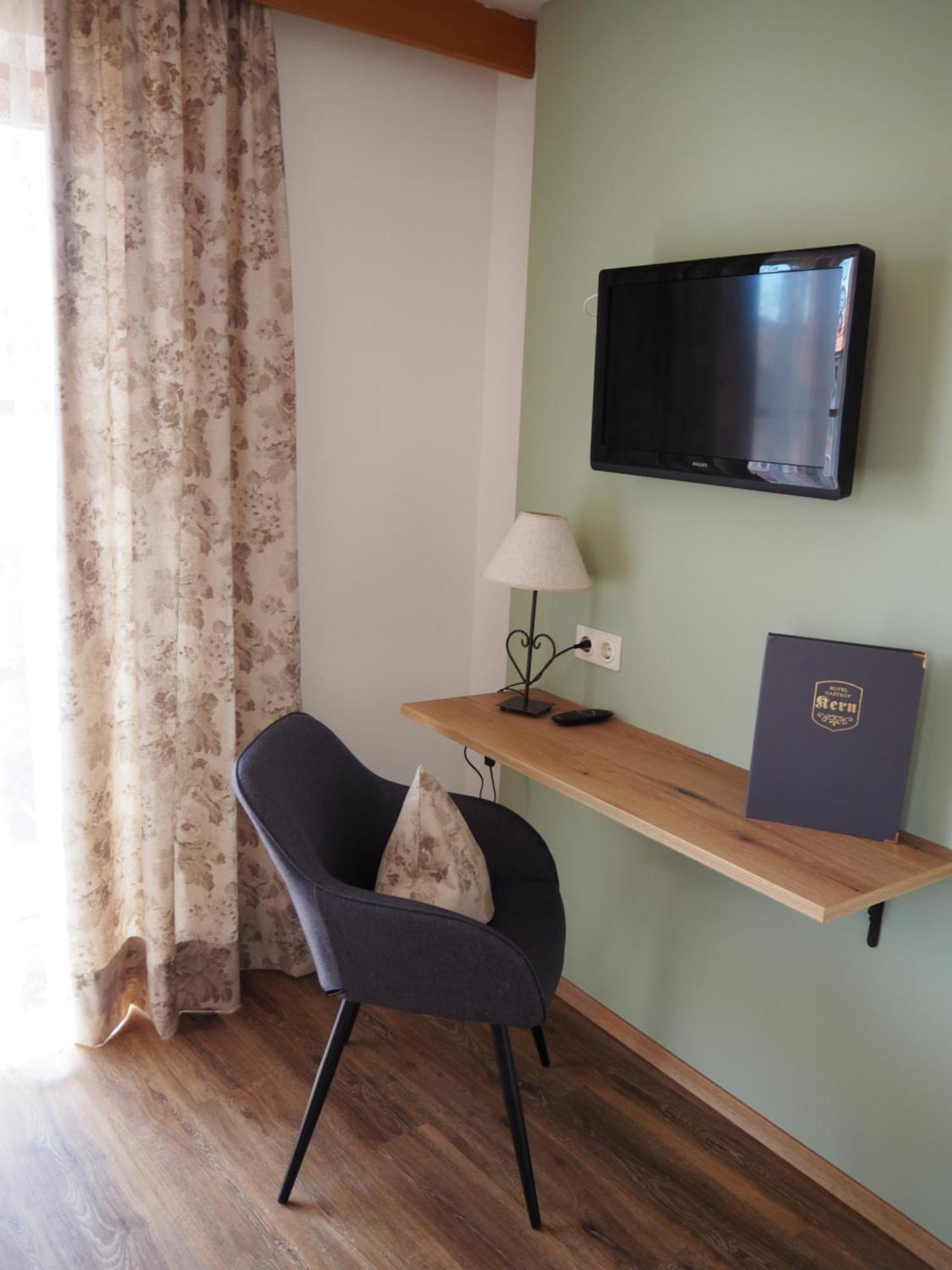 Hotel Garni Kern Halfing Экстерьер фото