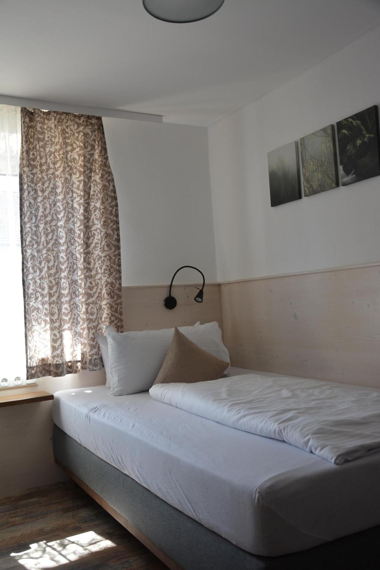 Hotel Garni Kern Halfing Экстерьер фото
